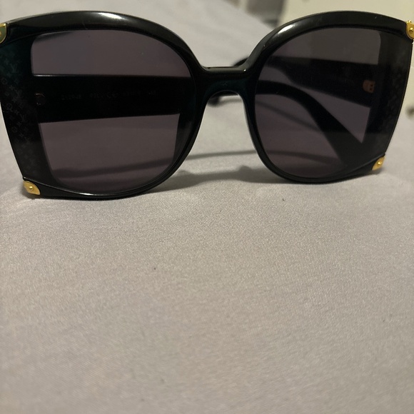 In the Mood for love lv sunglasses - Picture 1 of 6